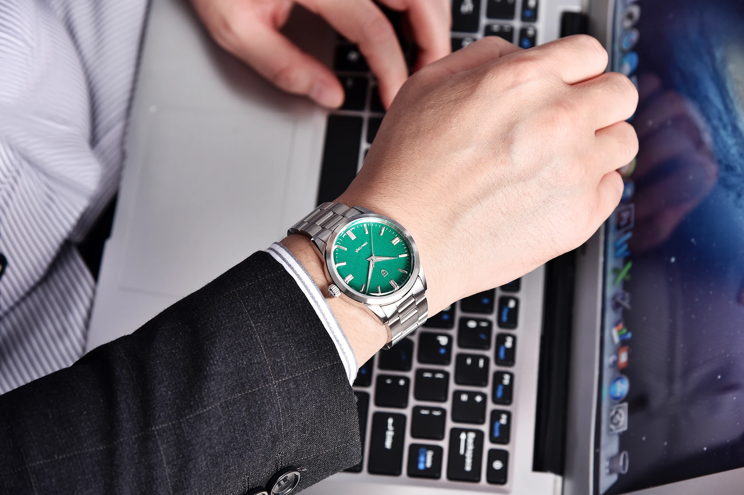 パガ-ニデザイン メンズ腕時計 SEIKO 日本製 ムーブメント VH31 ダイバーズ クォーツ ケース 付き 防水 ビジネス 仕事用 ドレスウォッチ ステンレススチール ベルト サファイアガラス PAGANI DESIGN PD-1731